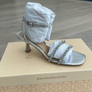 Jeweled by Badgley Mishka Silver Strappy Sandal Size 5